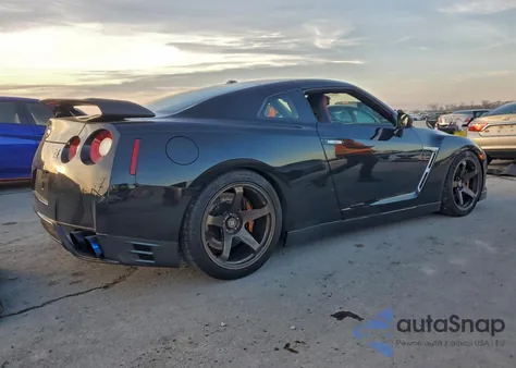 2015 Nissan Gt-R Premium z USA, uszkodzony, nr VIN JN1AR5EF2FM281047